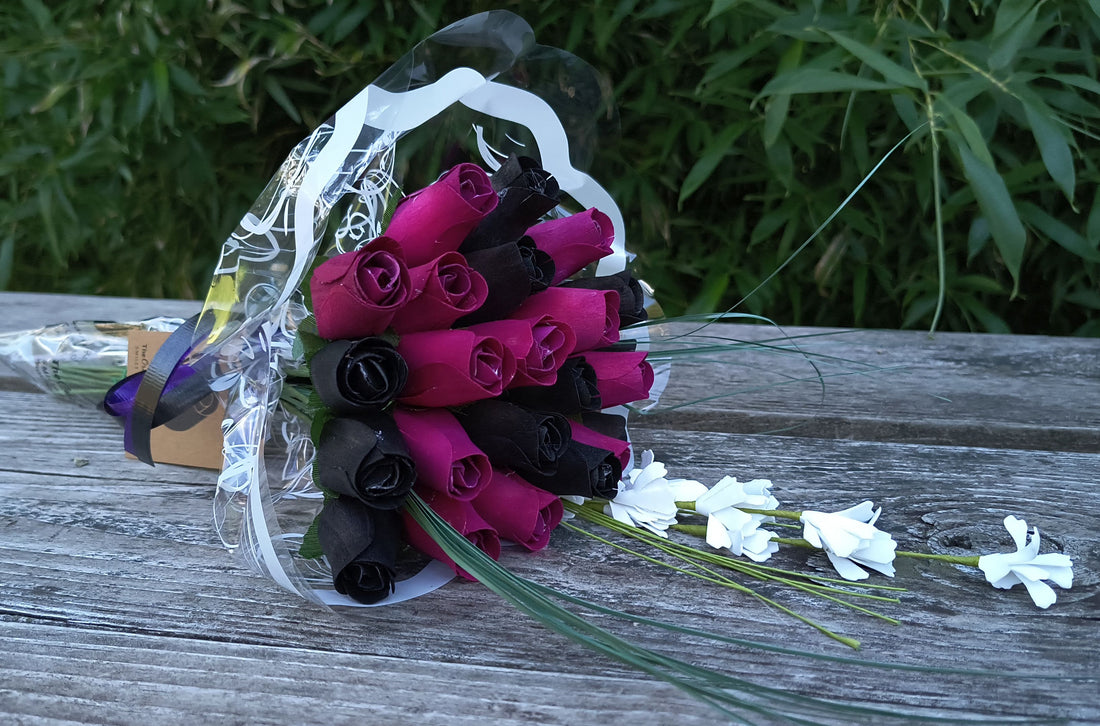 Halloween Black and Violet Wooden Rose Flower Bouquet - The Original Wooden Rose