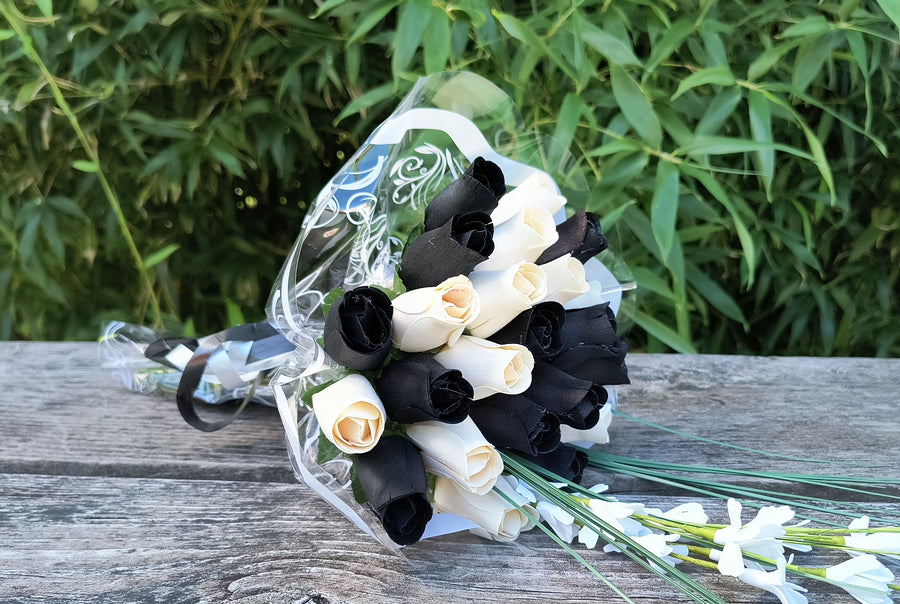 Black and White Wooden Rose Flower Bouquet - The Original Wooden Rose