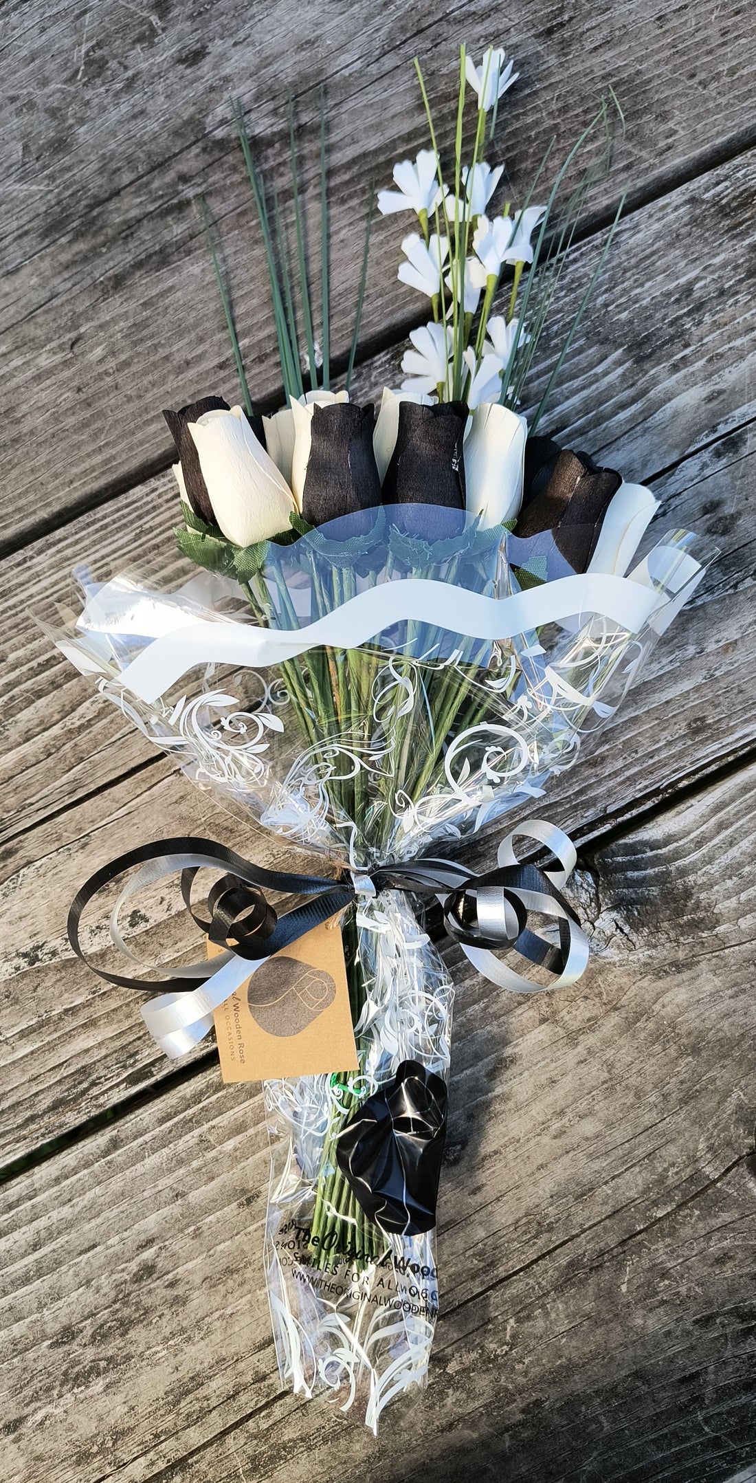 Black and White Wooden Rose Flower Bouquet - The Original Wooden Rose