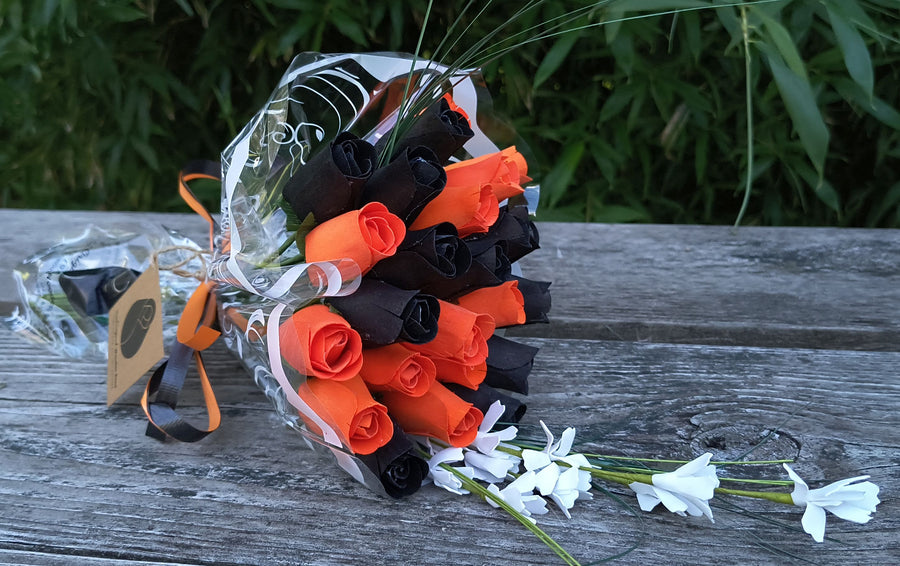 Halloween Black and Orange Wooden Rose Flower Bouquet - The Original Wooden Rose