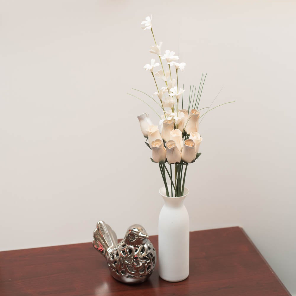 25 Year Anniversary Silver and White Flower Bouquet - The Original Wooden Rose